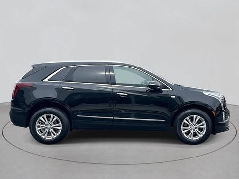 Certified 2024 Cadillac XT5 Luxury w/ LPO, Floor Liner Package AWD/4WD image 4