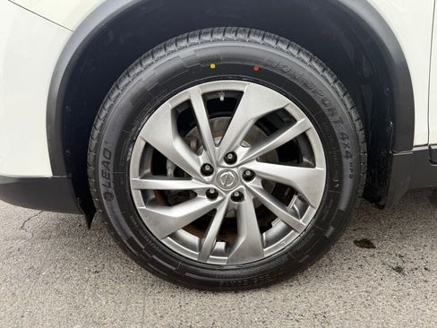 Used 2014 Nissan Rogue SL image 35