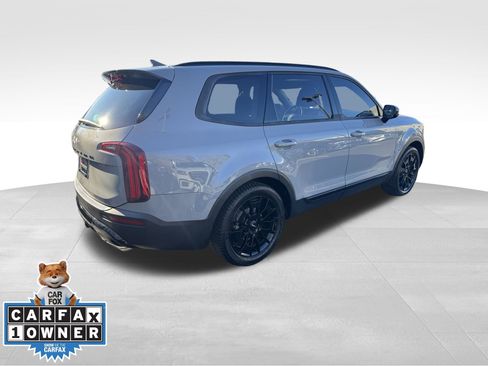 Used 2022 Kia Telluride SX w/ SX Prestige Package image 21