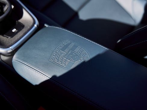 Used 2021 Porsche 911 Turbo S image 58