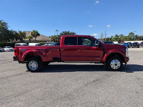 Used 2025 Ford F450 Platinum image 3