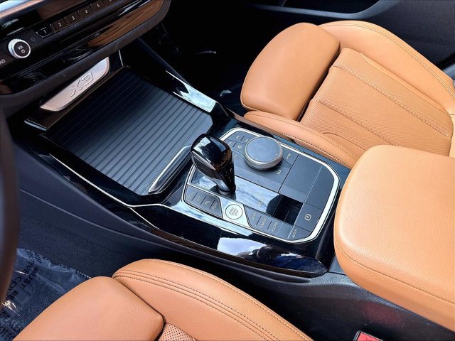 Certified 2024 BMW X3 sDrive30i w/ Convenience Package RWD image 14