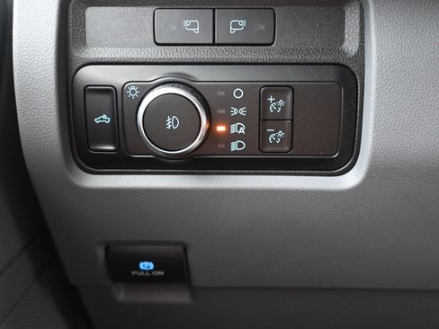 Used 2023 Ford F250 XLT w/ 360-Degree Camera Package image 12