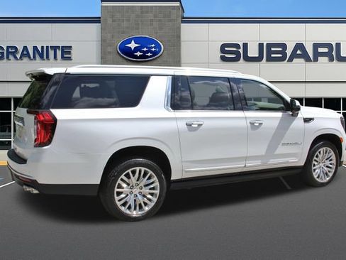 Used 2023 GMC Yukon XL Denali AWD/4WD image 12
