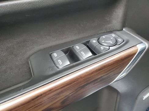 Used 2022 GMC Sierra 1500 SLT w/ SLT Premium Plus Package image 24