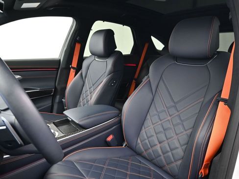 Used 2026 Genesis GV70 3.5T Sport Prestige image 5