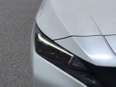 Certified 2023 Nissan Leaf SV Plus FWD image 10
