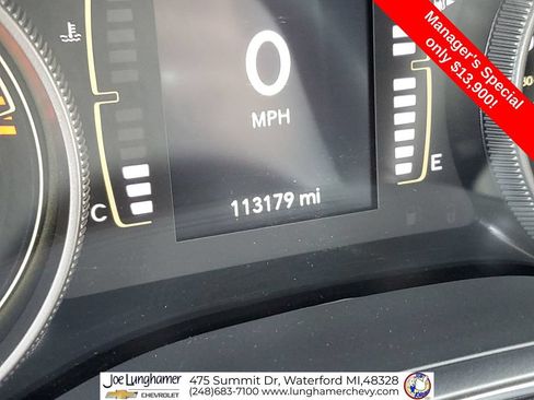 Used 2020 Jeep Cherokee Latitude Plus AWD/4WD image 14