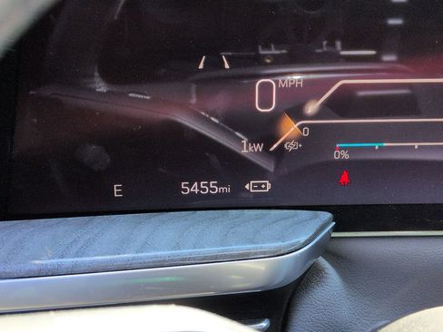 Used 2025 Cadillac Escalade IQ Luxury 1 image 22