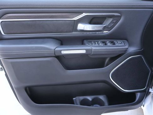 Used 2025 RAM 1500 Laramie image 7