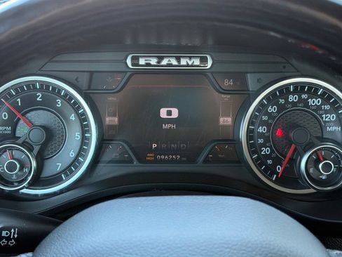 Used 2020 RAM 1500 Laramie AWD/4WD image 24