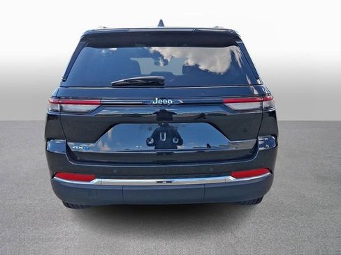 Used 2024 Jeep Grand Cherokee Limited 4xe AWD/4WD image 5