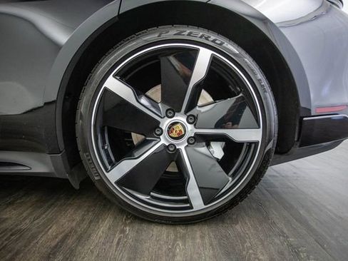 Used 2024 Porsche Taycan Turbo image 45