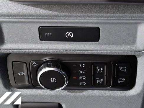 New 2025 Ford F150 XLT w/ Equipment Group 302A MID image 32