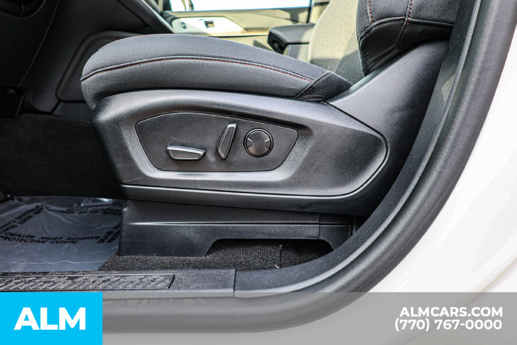 Used 2025 Ford Explorer Active RWD image 26