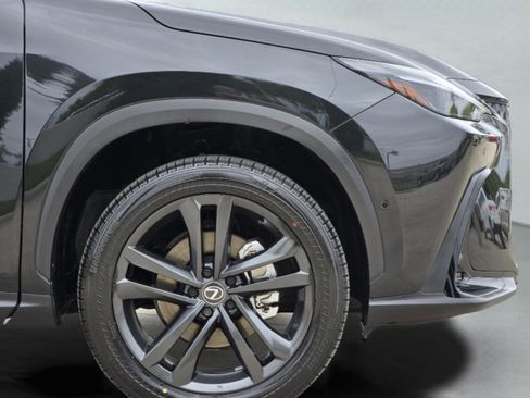 Certified 2025 Lexus NX 450h+ AWD w/ Accessory Package (2T) image 31