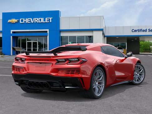 New 2026 Chevrolet Corvette Z06 w/ Z07 Performance Package RWD image 4