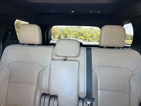 Used 2018 Ford Explorer Limited w/ Equipment Group 301A image 14