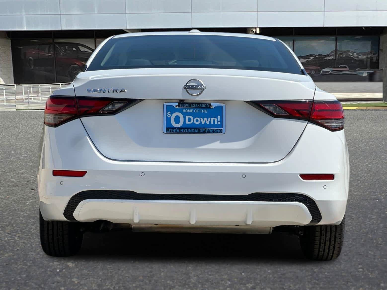 Used 2025 Nissan Sentra SV FWD image 8