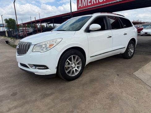 Used 2017 Buick Enclave Leather image 8
