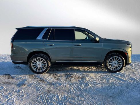 Used 2023 Cadillac Escalade Premium Luxury w/ Performance Package image 2