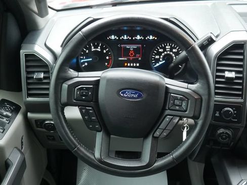 Used 2020 Ford F150 XLT w/ Equipment Group 302A Luxury AWD/4WD image 14