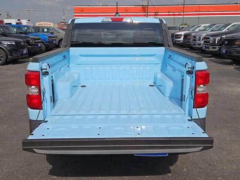 New 2026 Ford Maverick XLT w/ XLT Luxury Package FWD image 18