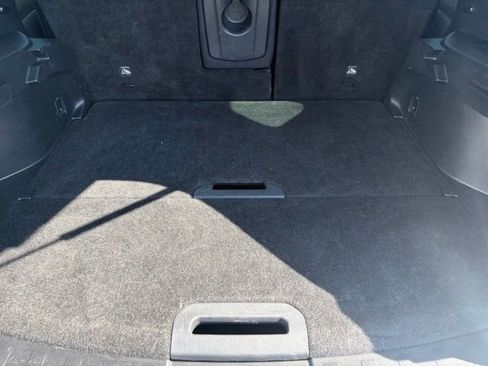 Used 2019 Nissan Rogue S FWD image 14