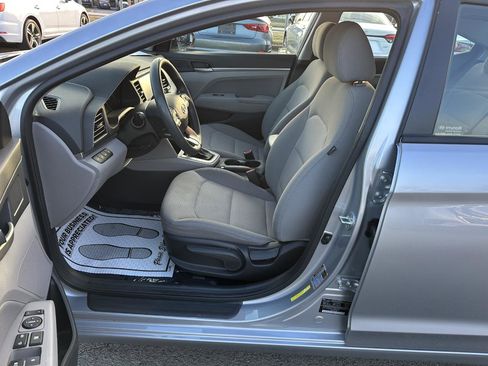 Used 2020 Hyundai Elantra SEL image 8