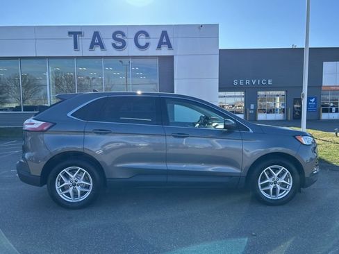 Used 2021 Ford Edge SEL w/ Cargo Accessory Package AWD/4WD image 10