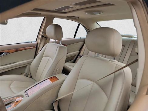 Used 2008 Mercedes-Benz E 350 Sedan image 13