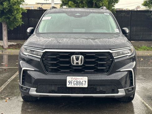 Used 2023 Honda Pilot Elite image 5