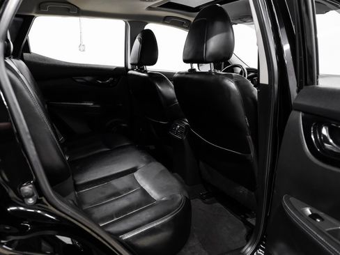 Used 2019 Nissan Rogue Sport SL w/ Premium Package image 42