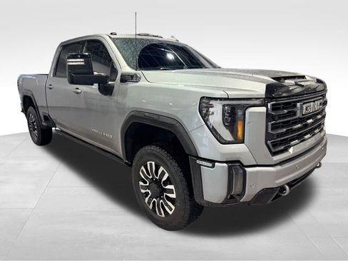 Used 2024 GMC Sierra 2500 AT4 w/ AT4 Premium Plus Package image 3