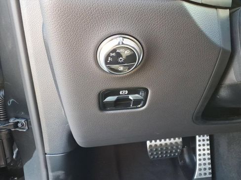 New 2026 Mercedes-Benz GLC 300 4MATIC image 17