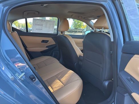 New 2025 Nissan Sentra SV w/ SV Premium Package image 18