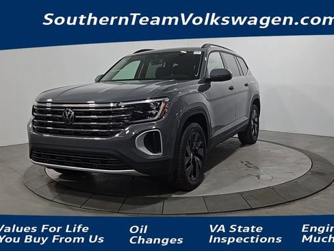 New 2026 Volkswagen Atlas SE image 1