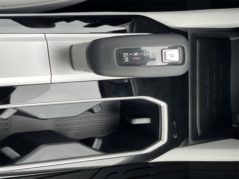 New 2026 Mitsubishi Outlander SE image 22