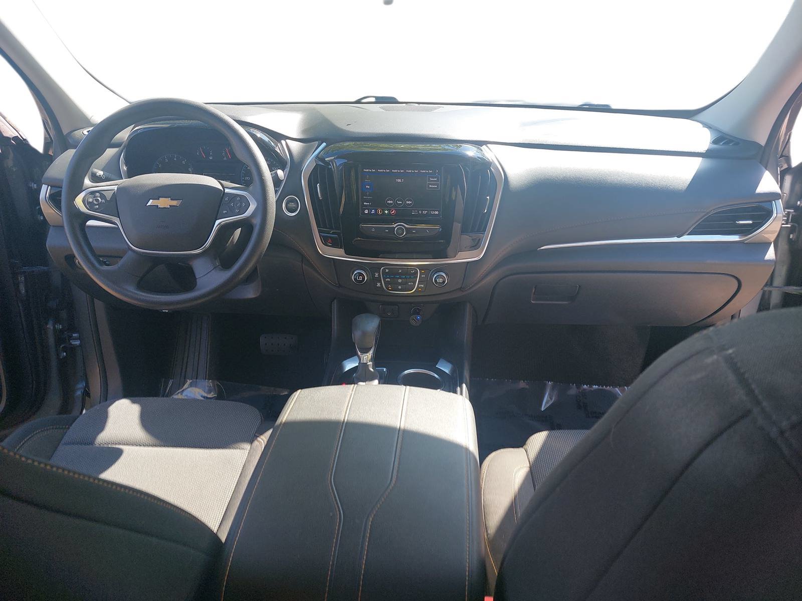 Used 2021 Chevrolet Traverse LS FWD image 9