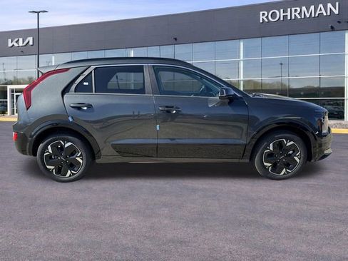 New 2025 Kia Niro Wind w/ Wind Preserve Package FWD image 36
