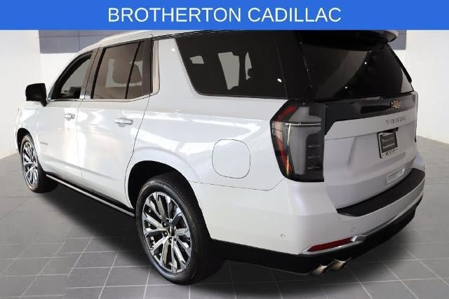 Used 2025 Chevrolet Tahoe High Country AWD/4WD image 3