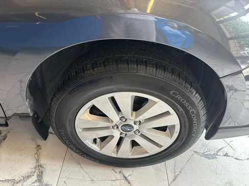Used 2019 Subaru Outback 2.5i Premium w/ Popular Package #2 AWD/4WD image 19