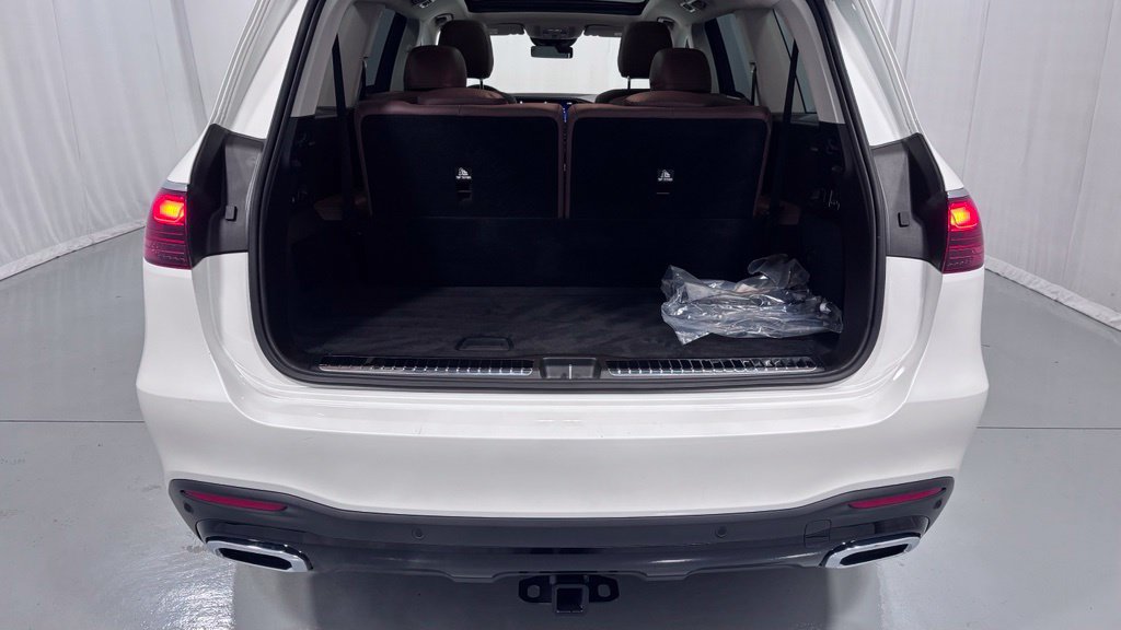 Certified 2024 Mercedes-Benz GLS 450 4MATIC image 28