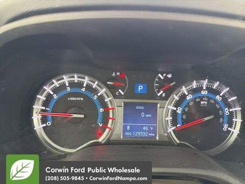 Used 2018 Toyota 4Runner SR5 Premium image 12