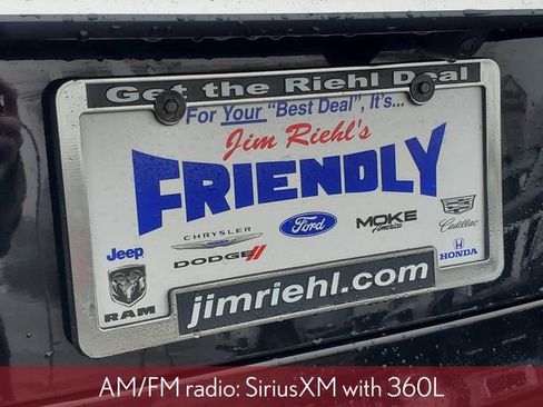 Used 2024 BMW X7 xDrive40i w/ Climate Comfort Package image 9