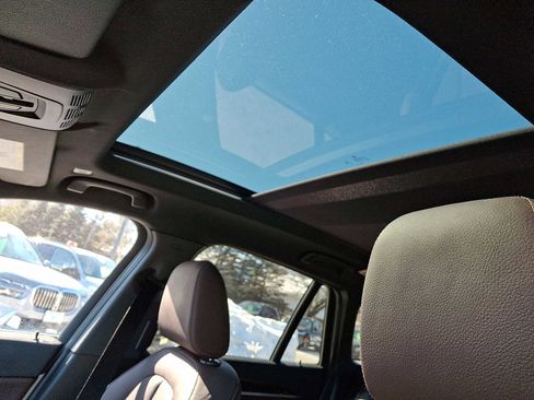 Used 2016 BMW X1 xDrive28i image 15