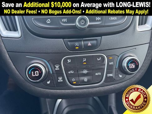 Used 2022 Chevrolet Malibu LT image 28