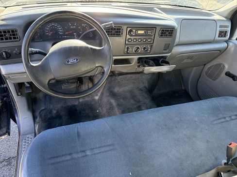 Used 2003 Ford F350 XL image 14