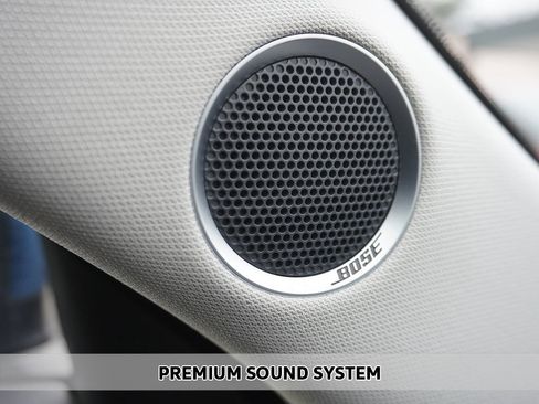 Used 2019 MAZDA CX-5 Touring image 4