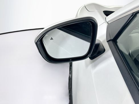 Used 2025 Nissan Kicks SV FWD image 16